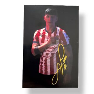 Alan Pulido Autógrafo