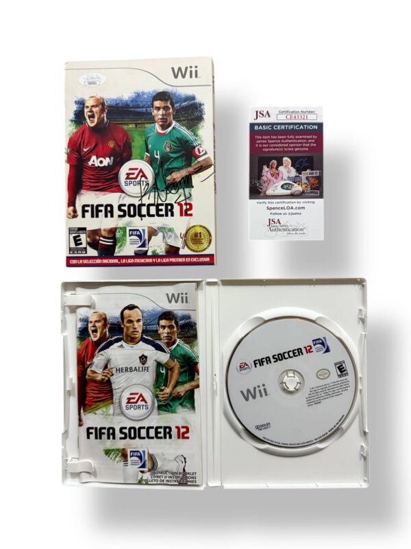 Autógrafo Rafa Marquez - FIFA 2012  - Wii - JSA - Imagen 2